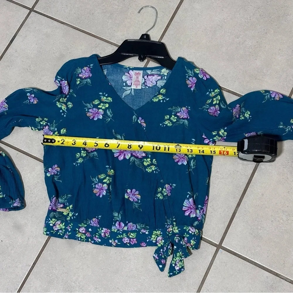 Justice Kids Girls Blue floral Blouse‎ size M